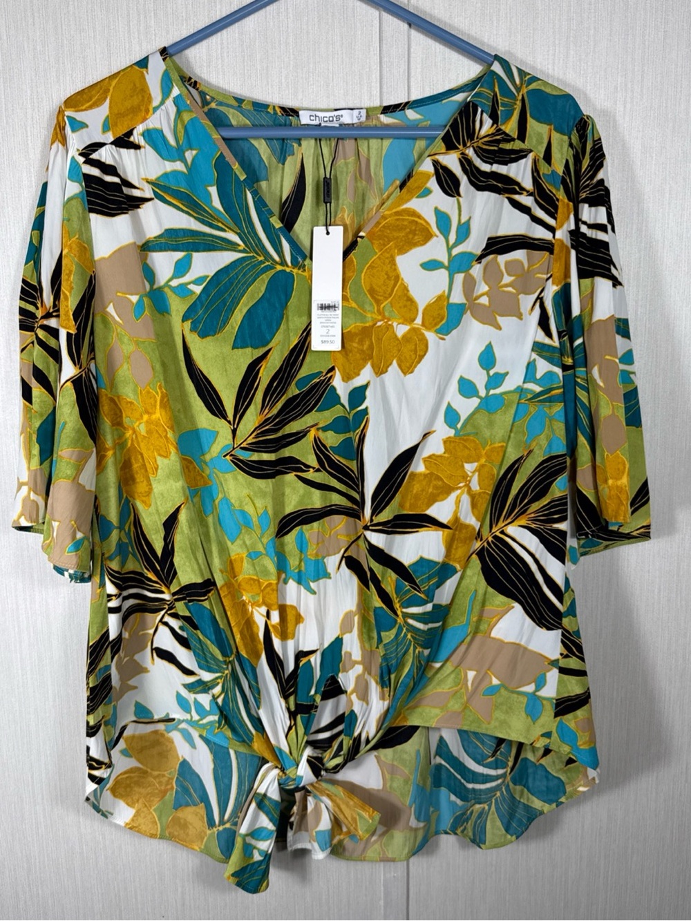 NWT Chico's 2 L Flutter Slv Santa Ponsa Palms Tie-Front SS Top Spanish Moss